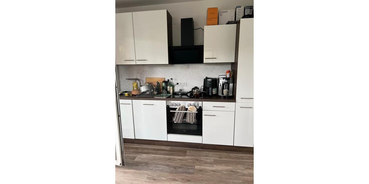 Etagenwohnung Aschaffenburg Damm - 4 Zimmer, 96 m&sup2;, 1.200&euro; | Angebot:26480069