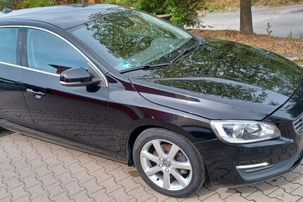 Volvo V60 143.292 km 11.500 &euro; Rodgau 63110
