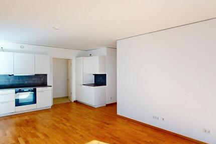 Wohnung Frankfurt am Main - 2 Zimmer, 71 m&sup2;, 1.765&euro; | Angebot:25509900