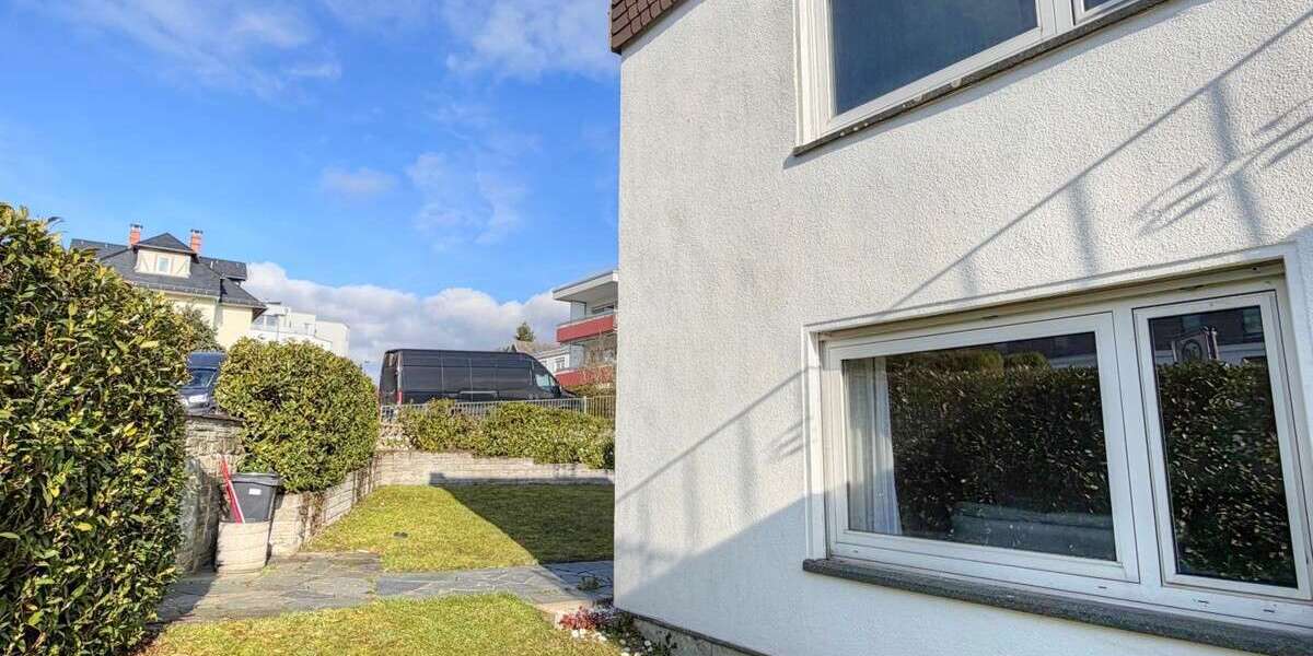 Einfamilienhaus Kronberg im Taunus - 9 Zimmer, 236 m&sup2;, 850.000&euro; | Angebot:25313386