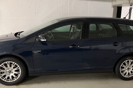 Ford Focus 346.000 km 2.100 &euro; Frankfurt 60528