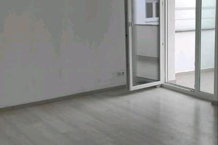 Wohnung Hanau - 3 Zimmer, 82 m&sup2;, 1.480&euro; | Angebot:27584564