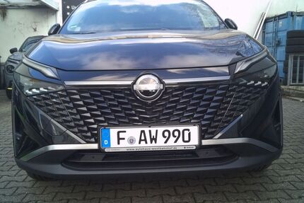 Nissan Qashqai 2.500 km 32.490 &euro; Frankfurt 60486