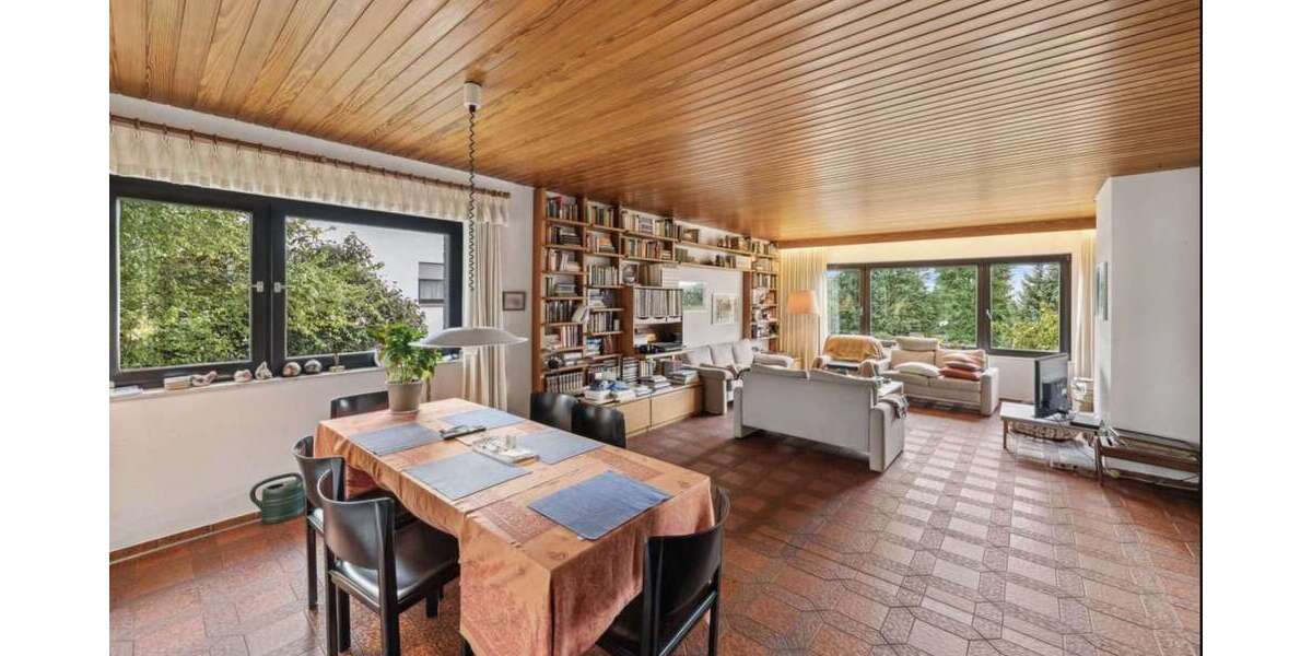 Einfamilienhaus Ronneburg - 11 Zimmer, 249 m&sup2;, 579.000&euro; | Angebot:23546795