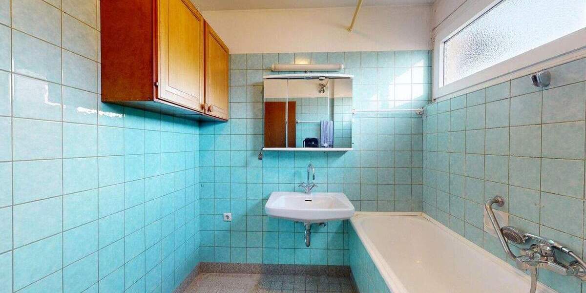 Reihenmittelhaus Frankfurt am Main Eckenheim - 6 Zimmer, 137 m&sup2;, 620.000&euro; | Angebot:25663775