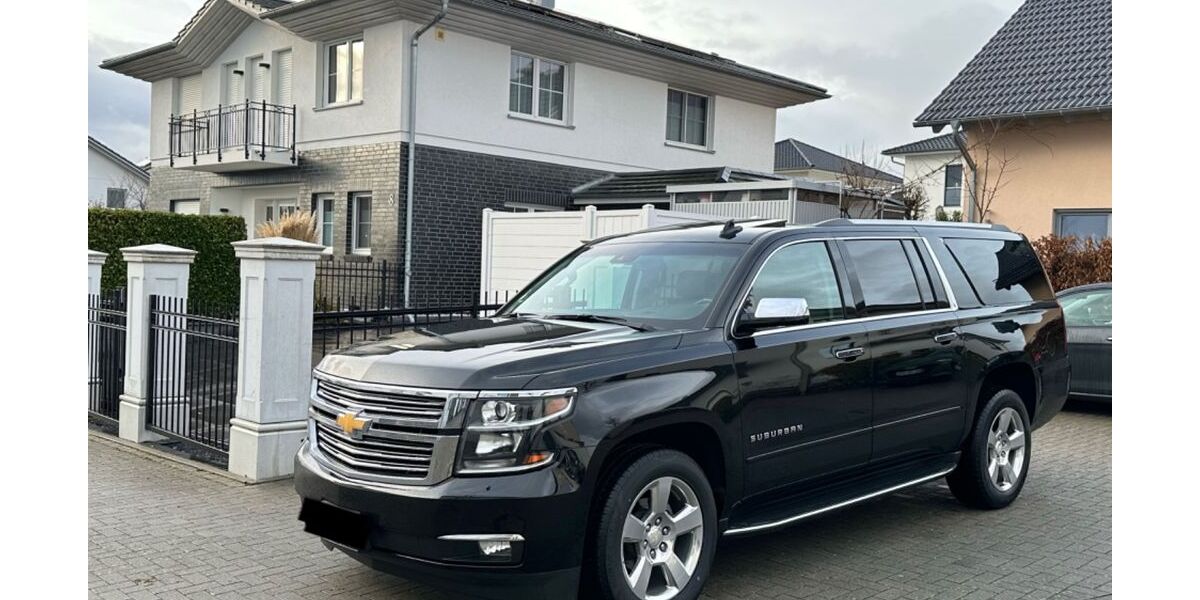 Chevrolet Suburban 62.000 km 41.500 &euro; Bad soden am Taunus 65812
