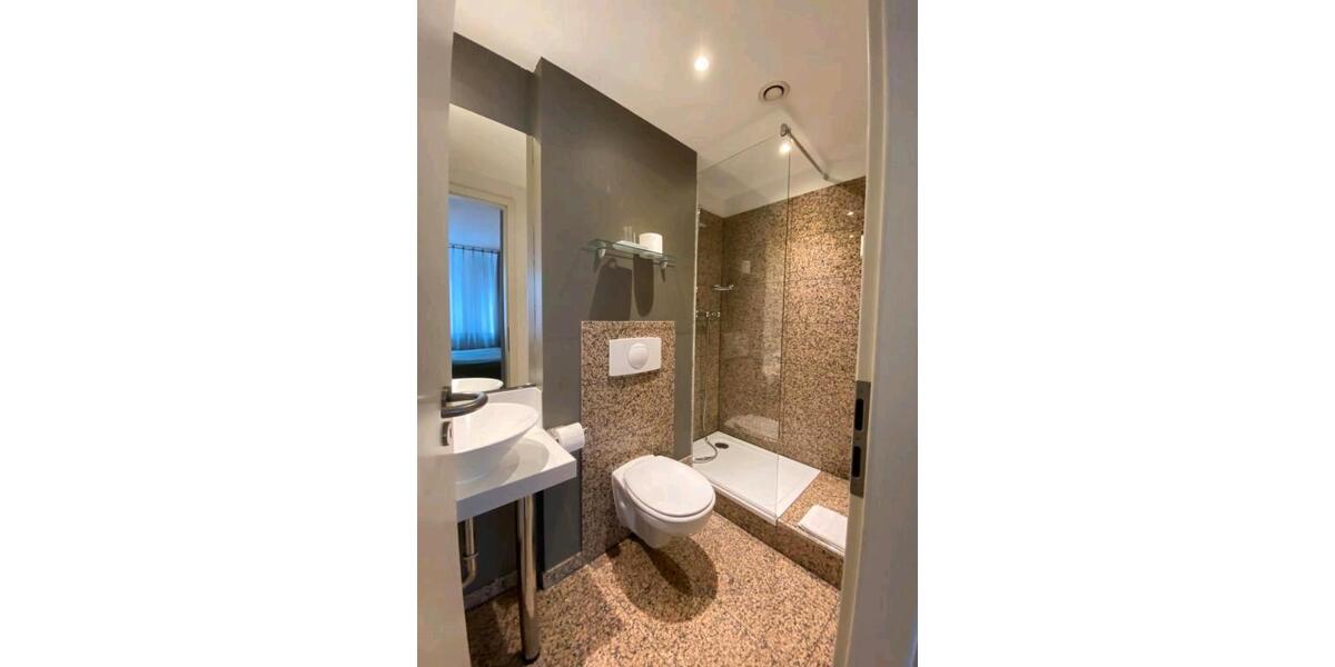 Etagenwohnung Frankfurt am Main Niederrad - 1 Zimmer, 21 m&sup2;, 1.100&euro; | Angebot:25920467