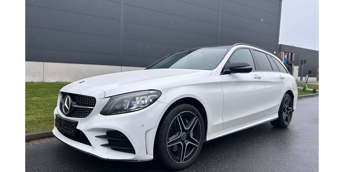 Mercedes-Benz C 220 222.150 km 16.880 &euro; Frankfurt 60528