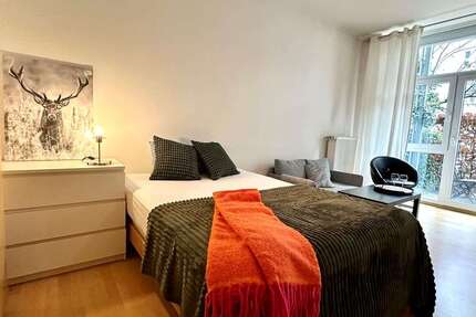 Zimmer Frankfurt am Main Westend Süd - 1 Zimmer, 1.050&euro; | Angebot:24836938