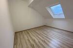 Etagenwohnung Frankfurt am Main Niederrad - 4 Zimmer, 133 m&sup2;, 2.000&euro; | Angebot:26819957
