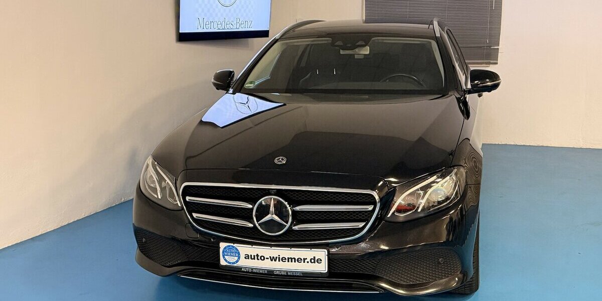 Mercedes-Benz E 400 d Kombi 4Matic Leder/Panorama/LED 155.900 km 26.900 &euro; Dreieich 63303