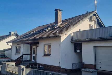Haus Nidderau - 7 Zimmer, 270 m&sup2;, 499.000&euro; | Angebot:23570975