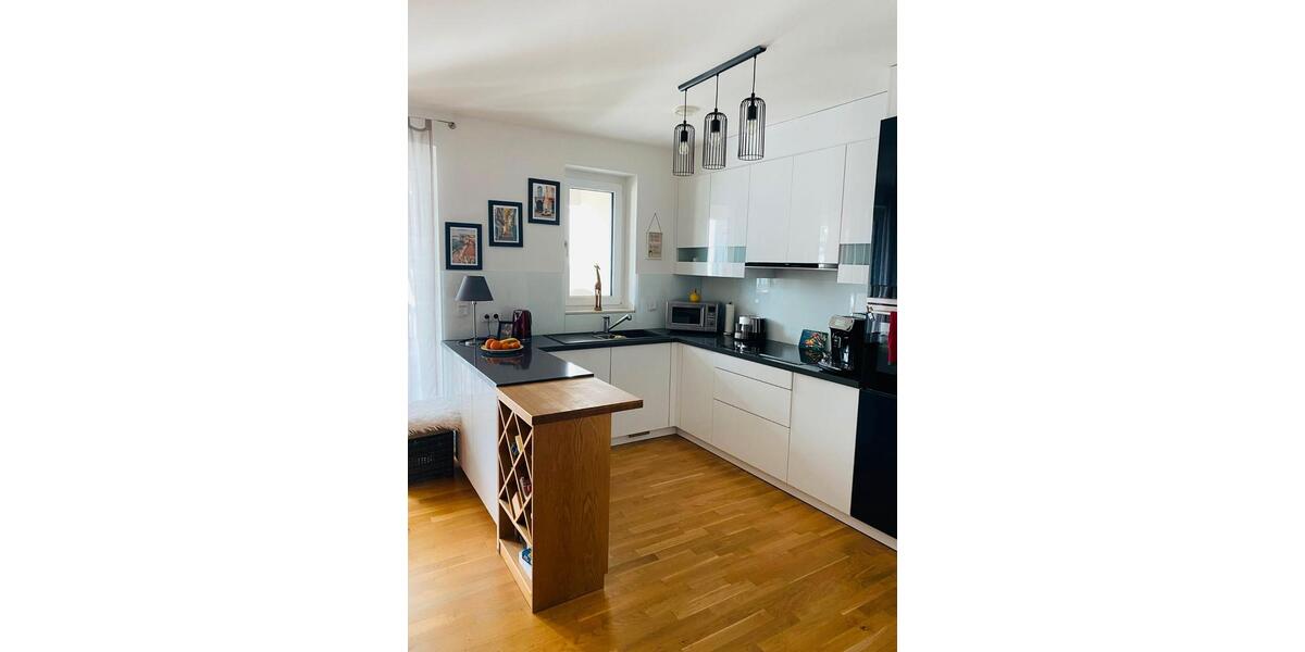Etagenwohnung Frankfurt am Main Ostend - 3 Zimmer, 91 m&sup2;, 1.900&euro; | Angebot:26462638