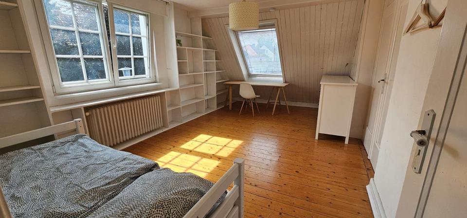 Einfamilienhaus Hanau Großauheim - 4.5 Zimmer, 131 m&sup2;, 1.600&euro; | Angebot:26355586