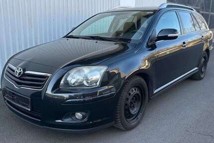 Toyota Avensis 208.000 km 3.500 &euro; Biebergemünd 63599