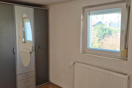 Wohnung Frankfurt am Main Bonames - 1 Zimmer, 14 m&sup2;, 400&euro; | Angebot:25830887