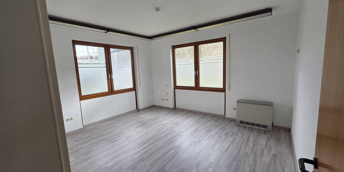Gewerbeobjekt Schöneck Büdesheim - 730&euro; | Angebot:26809433