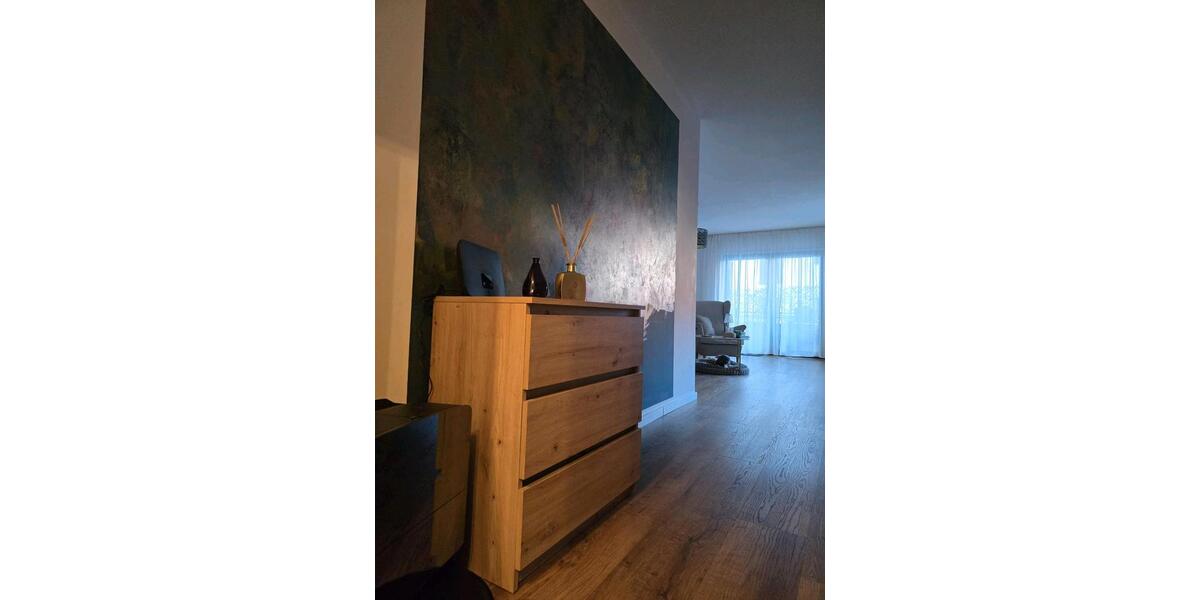 Erdgeschoßwohnung Hanau - 3 Zimmer, 83 m&sup2;, 1.950&euro; | Angebot:27628058
