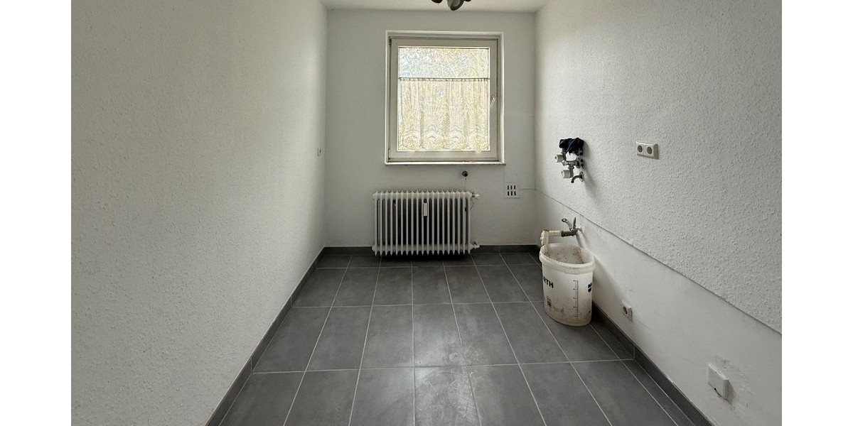 Rodgau-Weißkirchen: Selbstbezug oder Kapitalanlage-Bezugsfreie 2-Zimmer-Wohnung in Ruhelage - Etagenwohnung Rodgau | Angebot:27541112