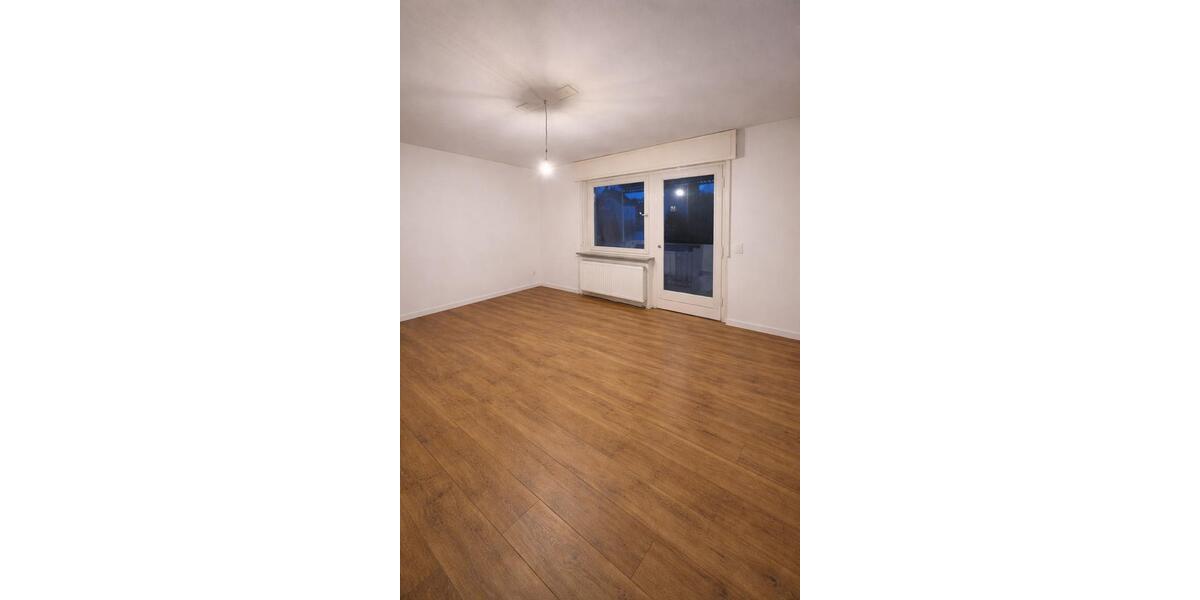 Etagenwohnung Hanau Groß-Steinheim - 2 Zimmer, 65 m&sup2;, 1.100&euro; | Angebot:25994578