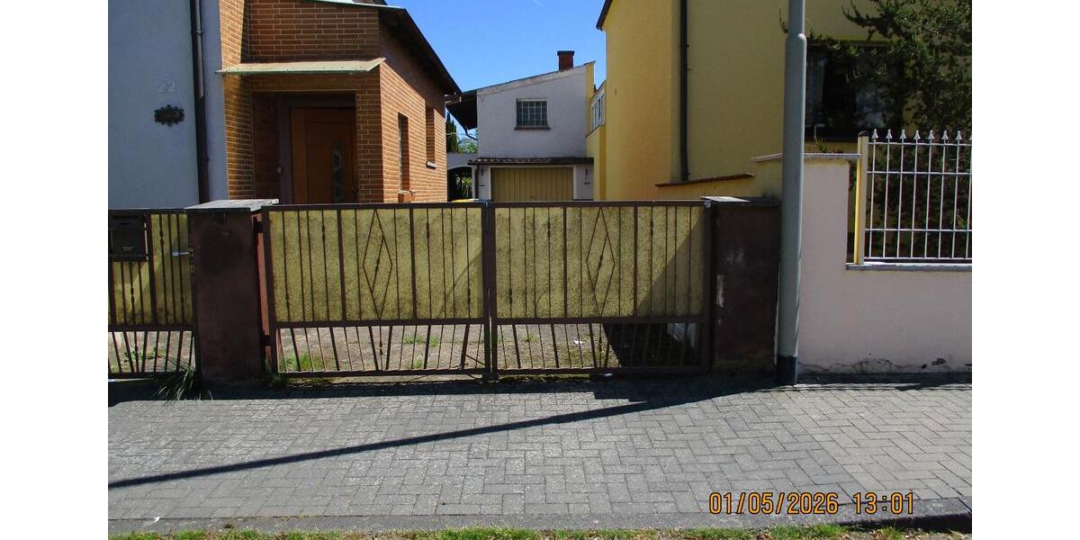 Mehrfamilienhaus, Wohnhaus Hanau Groß-Steinheim - 8 Zimmer, 140 m&sup2;, 340.000&euro; | Angebot:26396432