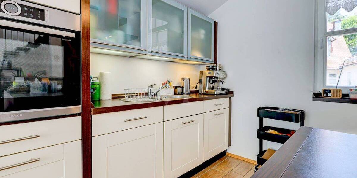 Mehrfamilienhaus, Wohnhaus Kronberg im Taunus Kronberg - 5 Zimmer, 180 m&sup2;, 2.400&euro; | Angebot:25939639