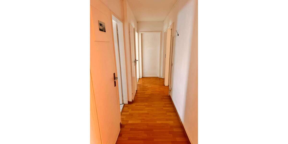 Etagenwohnung Erzhausen - 3.5 Zimmer, 81 m&sup2;, 950&euro; | Angebot:25921190