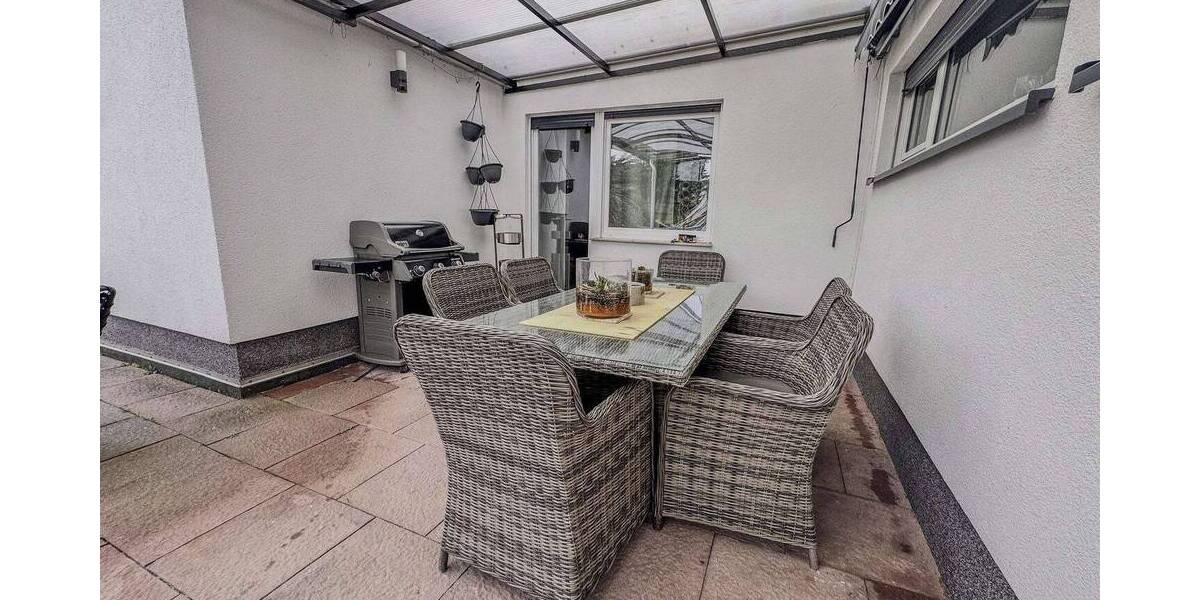 Einfamilienhaus Frankfurt Bergen-Enkheim - 6 Zimmer, 206 m&sup2;, 978.000&euro; | Angebot:25997730