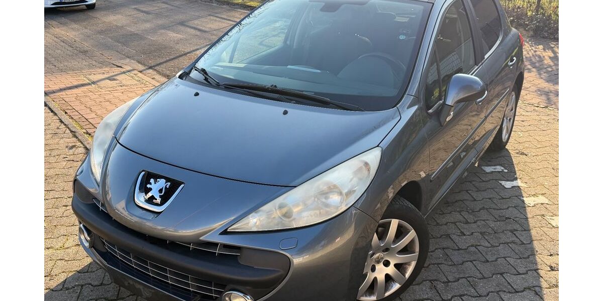 Peugeot 207 208.000 km 1.500 &euro; Frankfurt am Main 65933