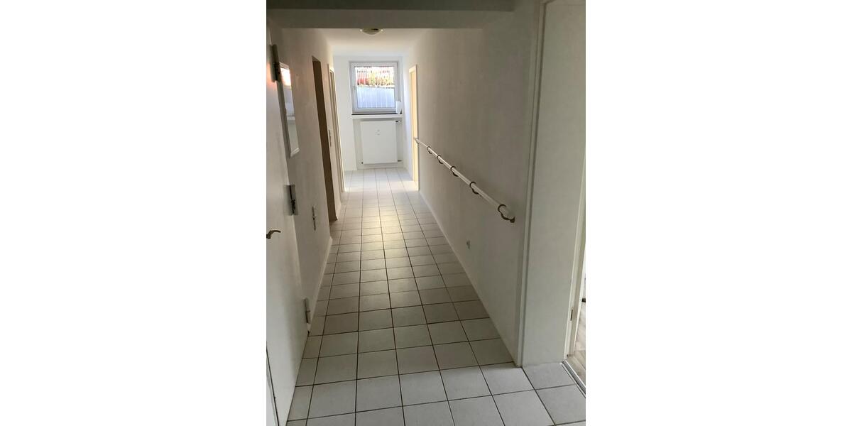 Etagenwohnung Eschborn - 3 Zimmer, 1.300&euro; | Angebot:23059520