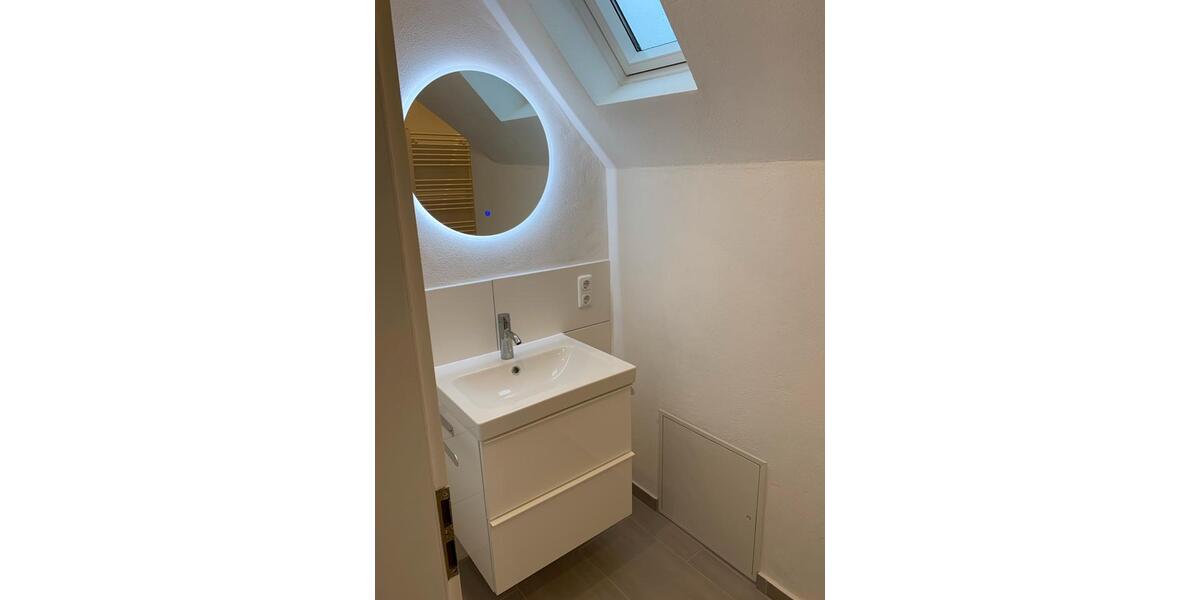 Dachgeschoßwohnung Großostheim - 3 Zimmer, 76 m&sup2;, 960&euro; | Angebot:26413809
