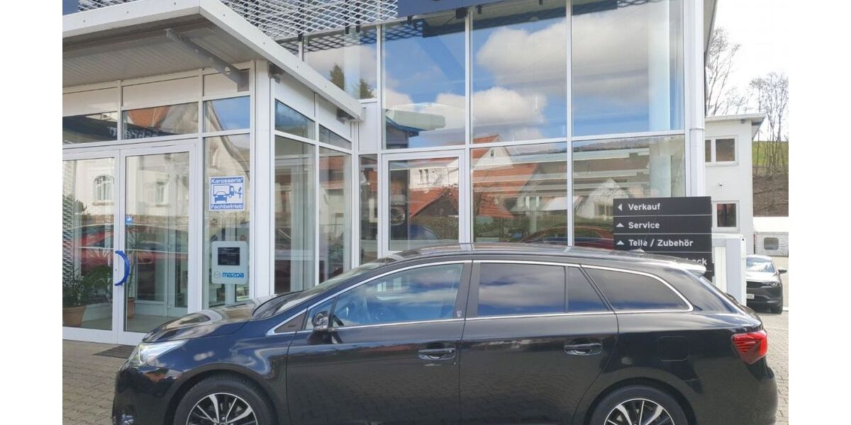 Toyota Avensis 138.843 km 14.650 &euro; Biebergemünd-Bieber 63599