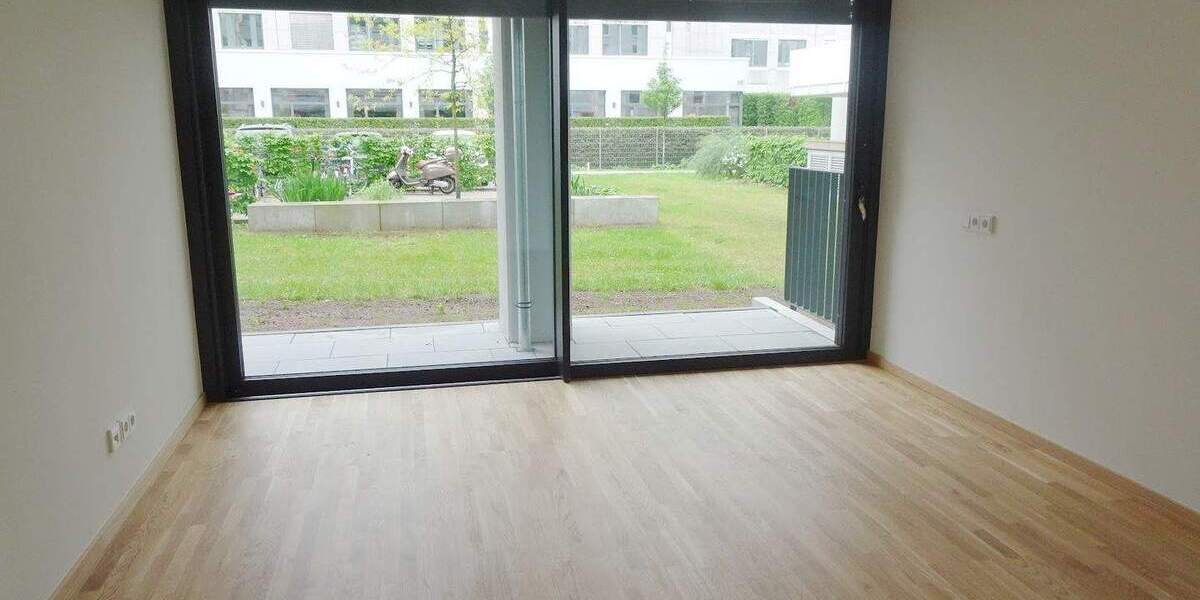 Terrassenwohnung Frankfurt am Main Schwanheim - 3 Zimmer, 103 m&sup2;, 1.900&euro; | Angebot:25672137