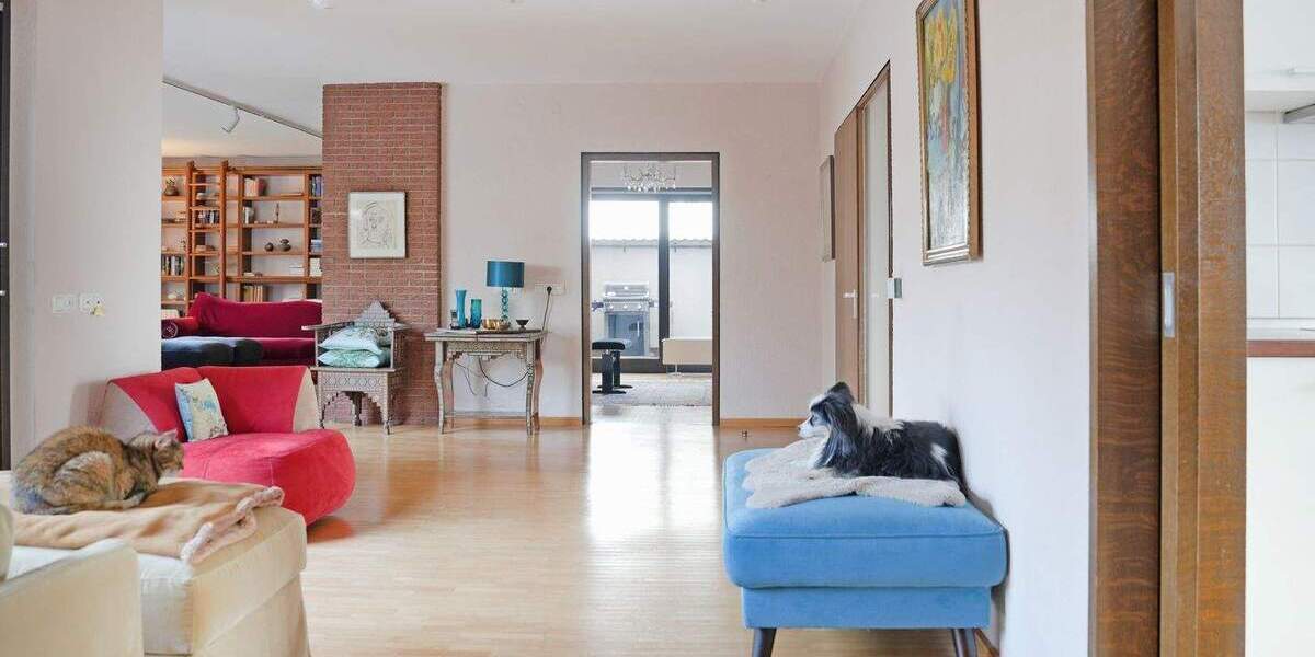 Einfamilienhaus Aschaffenburg Nilkheim - 8 Zimmer, 377 m&sup2;, 989.000&euro; | Angebot:25801940