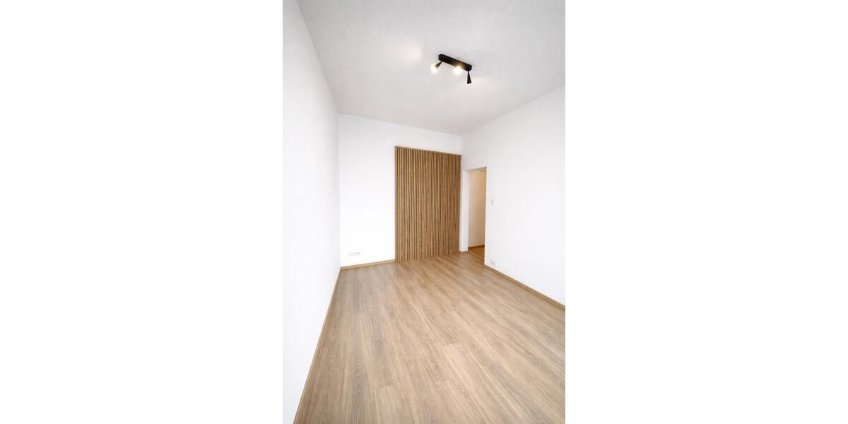 Hochparterre Offenbach am Main - 1 Zimmer, 20 m&sup2;, 115.000&euro; | Angebot:25883342