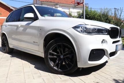 BMW X5 196.000 km 24.900 &euro; Frankfurt am Main 60314
