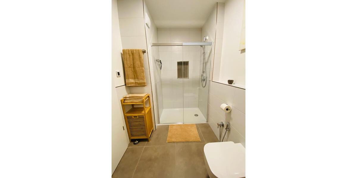 Etagenwohnung Offenbach am Main Bieberer Berg - 2 Zimmer, 80 m&sup2;, 2.190&euro; | Angebot:26116165