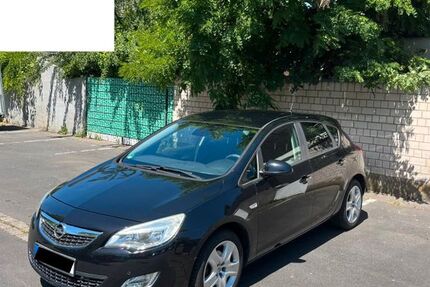 Opel Astra 83.766 km 6.200 &euro; Offenbach am Main 63065