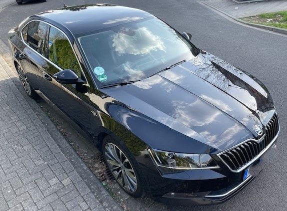 Skoda Superb 106.000 km 21.250 &euro; Hanau 63456