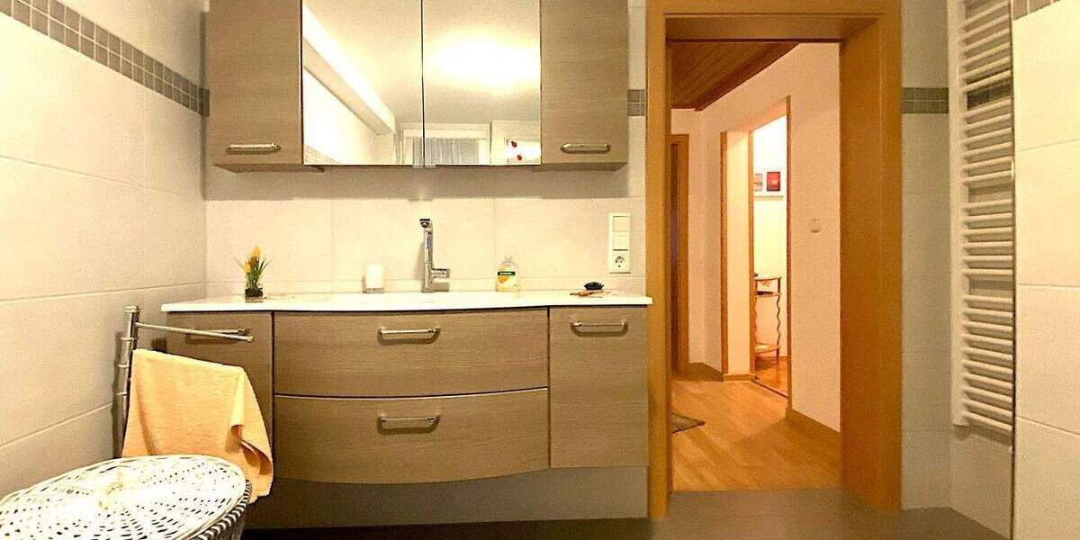 Mehrfamilienhaus, Wohnhaus Ortenberg Lißberg - 1 Zimmer, 331 m&sup2;, 490.000&euro; | Angebot:25696642