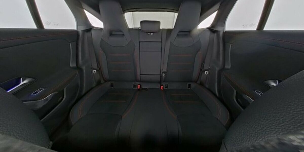 Mercedes-Benz CLA 250 Shooting Brake 4M AMG ADVANCED+DISTR-AHK 16.280 km 43.490 &euro; Groß-Umstadt 64823