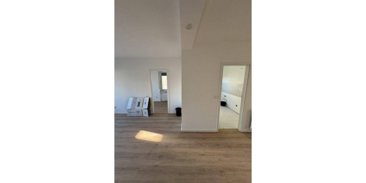 Etagenwohnung Egelsbach - 2 Zimmer, 74 m&sup2;, 1.050&euro; | Angebot:26840367