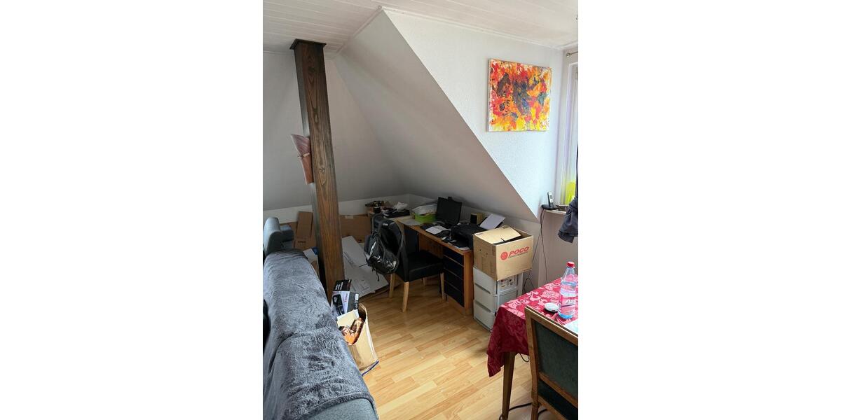 Etagenwohnung Kronberg im Taunus - 3 Zimmer, 90 m&sup2;, 990&euro; | Angebot:24874020