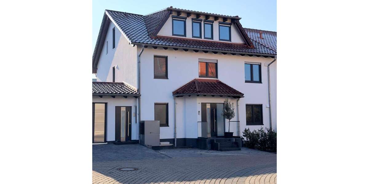 Einfamilienhaus Karben - 10 Zimmer, 305 m&sup2;, 1.100.000&euro; | Angebot:24647219