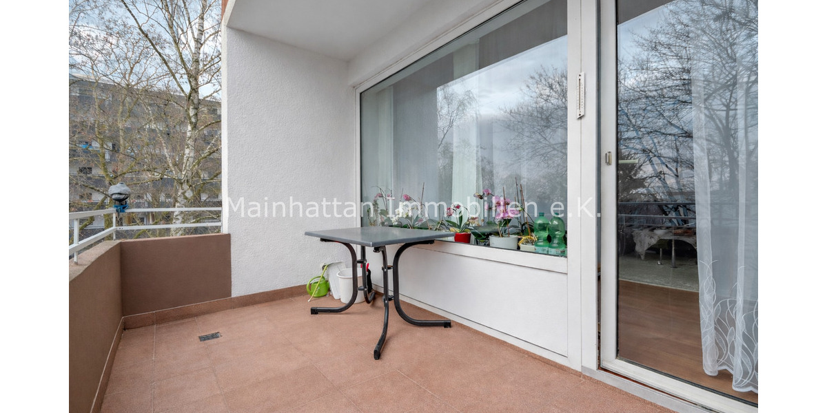 Etagenwohnung Frankfurt am Main Niederursel - 4 Zimmer, 94 m&sup2;, 415.000&euro; | Angebot:25697919