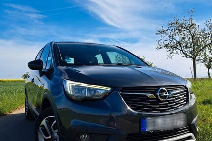 Opel Crossland (X) 121.718 km 9.999 &euro; Bad Nauheim 61231