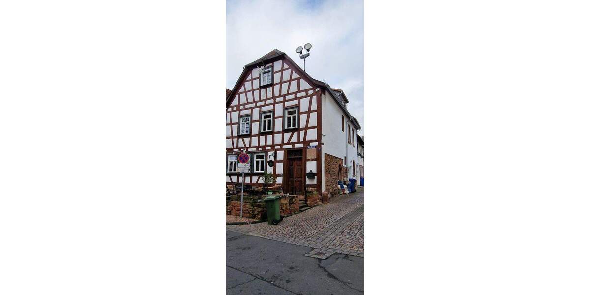 Einfamilienhaus Gelnhausen - 6 Zimmer, 160 m&sup2;, 640.000&euro; | Angebot:25845716