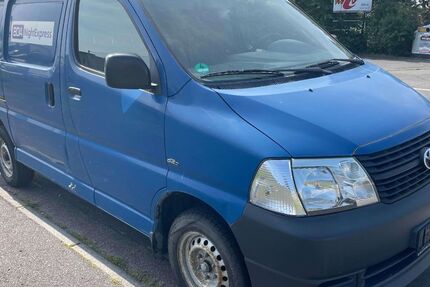 Toyota Hiace 202.686 km 6.890 &euro; Rödermark 63322