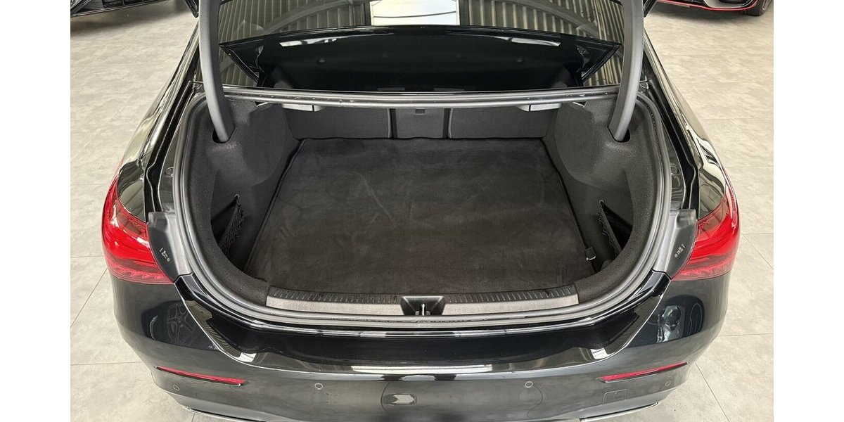 Mercedes-Benz A 200 Limousine AMG DISTRONIC-AHK-PANORAMA-360°! 14.350 km 35.769 &euro; Groß-Umstadt 64823