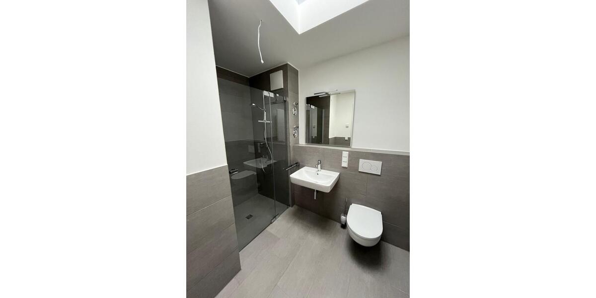 Etagenwohnung Frankfurt am Main Gallus - 2 Zimmer, 55 m&sup2;, 1.352&euro; | Angebot:25449487